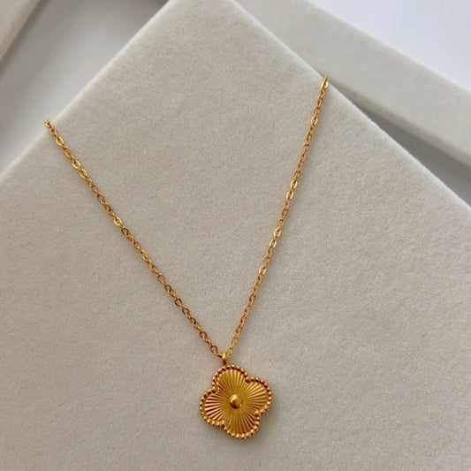 Single Clover Necklace Stainless Steel Multiple Colors