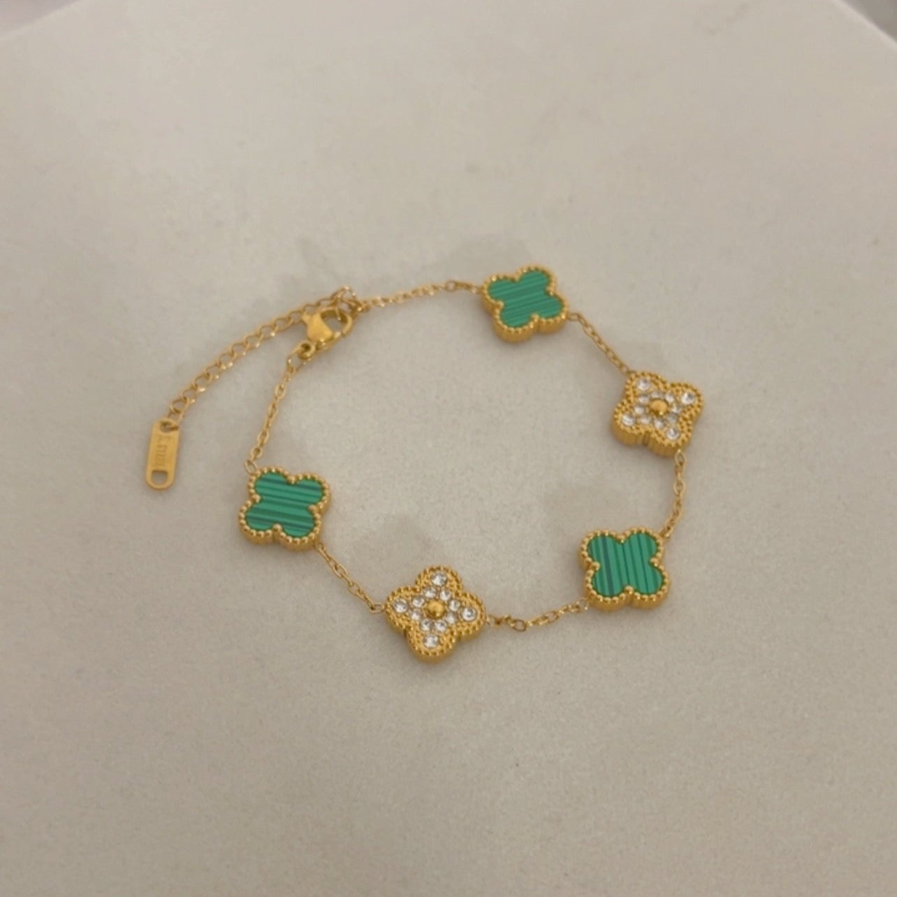 Five-Leaf Clover Bracelet – Stainless Steel, Multiple Colors