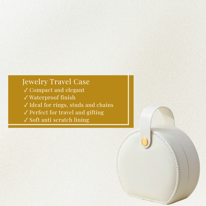 Cream mini jewelry case closed – compact travel design with gold snap