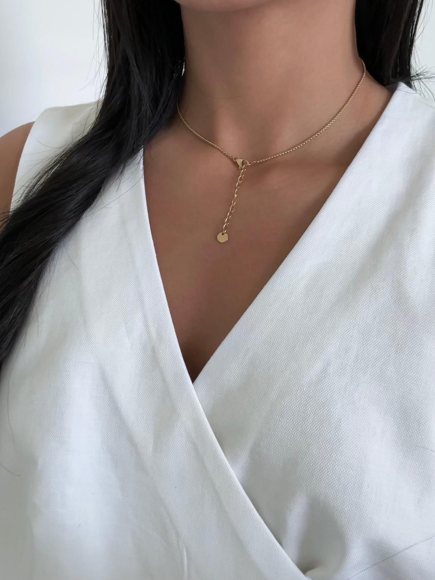 Adjustable stainless steel necklace with gold finish – Aria, waterproof