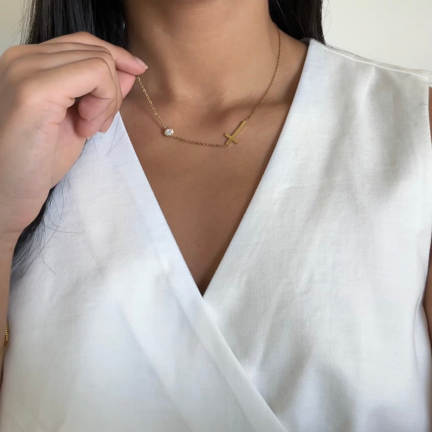 Gold stainless steel chain with cross charm – Liora from Glow Amore