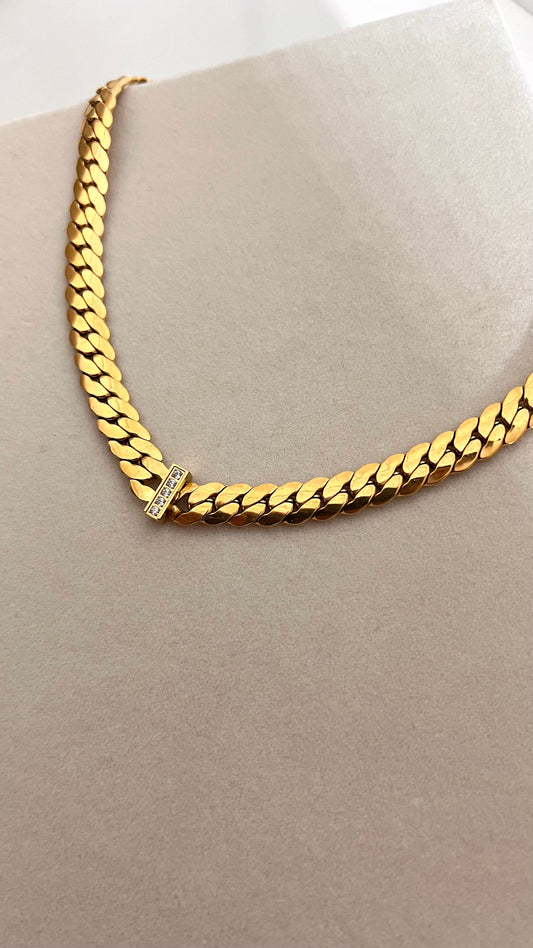 Minimalist Chain Necklace with Zirconia Detail – Stainless Steel