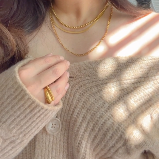 Herringbone Necklace – Stainless Steel Versatile Design