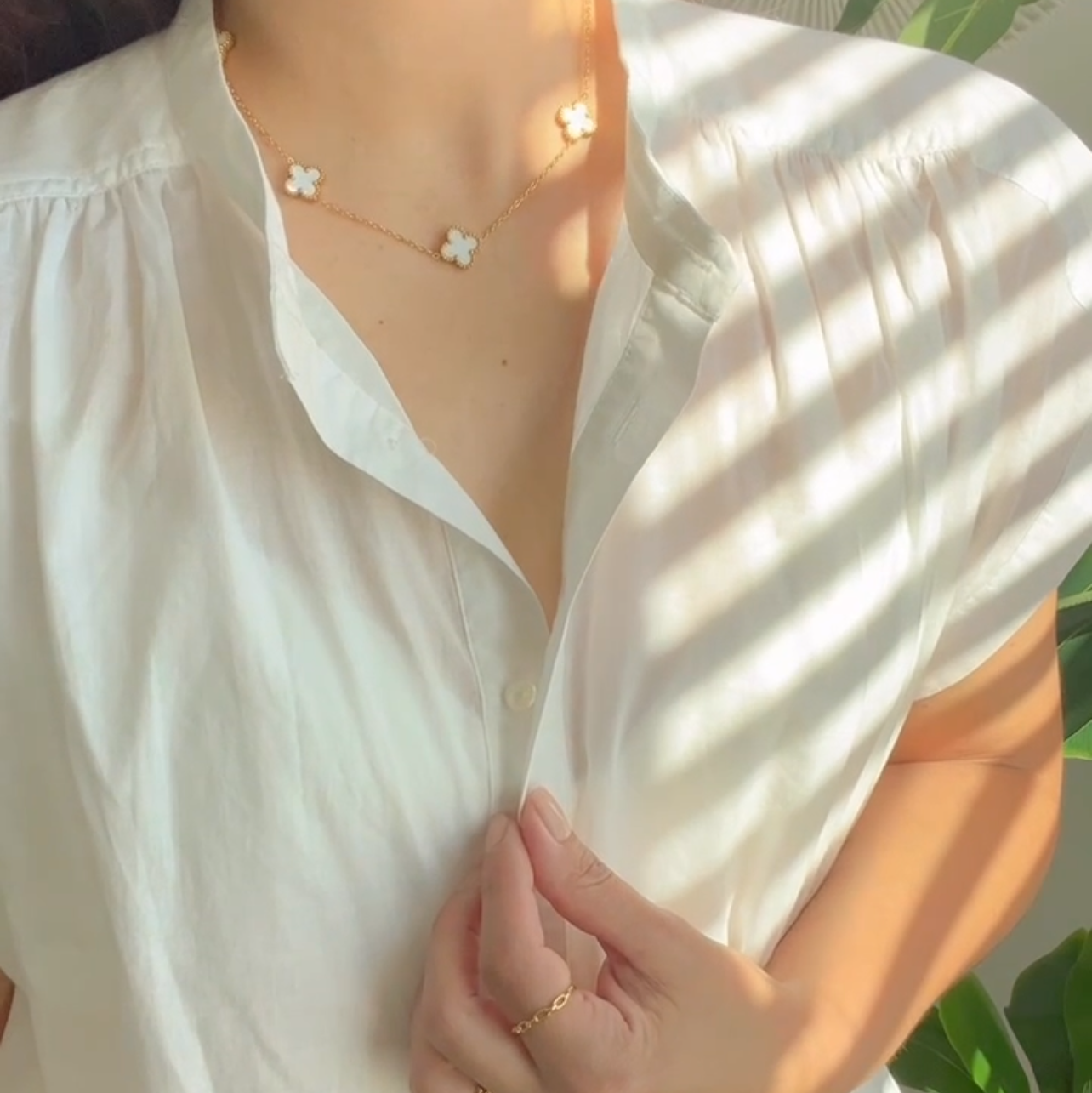 Gold Clover Necklace – Double-Sided Pendant  Stainless Steel