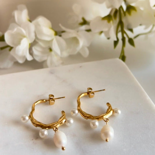 Lustre - Baroque Freshwater Pearl Earrings